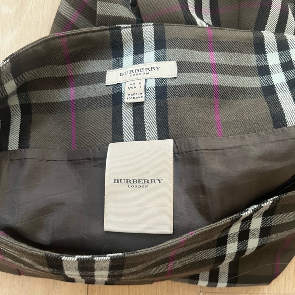 Burberry Plaid Wool Mini Skirt - Picture 3 of 5